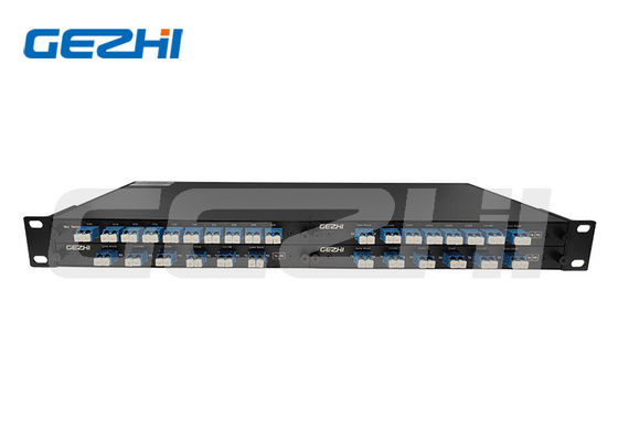 100 جيجاهرتز 8 قناة DWDM Mux Demux مع رف 1U لأنظمة WDM لمراكز البيانات