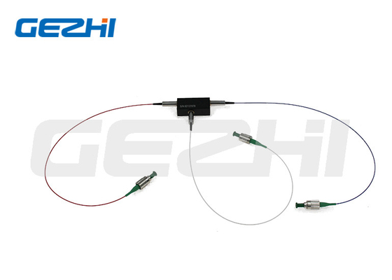 532nm / 633nm 3 منافذ الاستقطاب الحفاظ على المداور البصري TGG على أساس مضخم الألياف