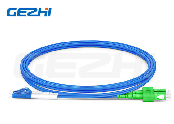 LC UPC إلى SC APC Duplex OS2 وضع واحد LSZH 3.0mm Fiber Patch Cable للمستخدم الداخلي