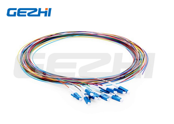 1m (3ft) LC UPC Fiber Optic Pigtail 12 ألياف OS2 وضع واحد PVC غير مقيد باللون (OFNR) 0.9mm